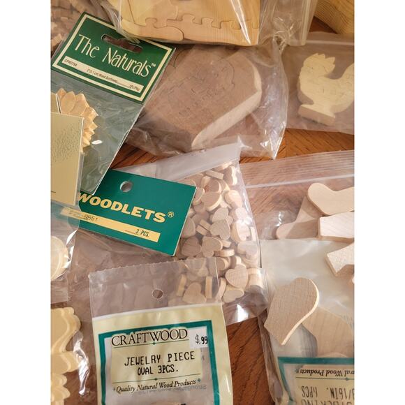 Lot of Wooden Jigsaw Puzzles, Shapes, Embellishments, Cut-Outs Craft Pieces - Picture 15 of 16